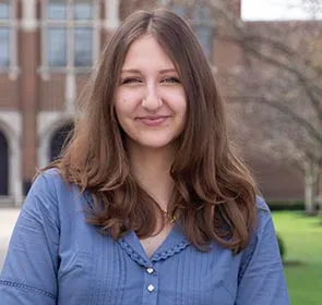 Elizabeth O'Loughnane, Intern Architect